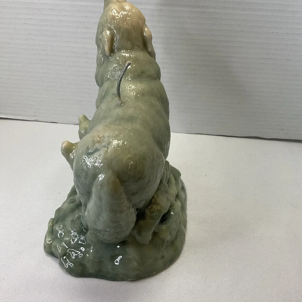 Vintage Carved‎ Wolf & Cubs Howling Handmade Candle Cabin Wilderness Decor